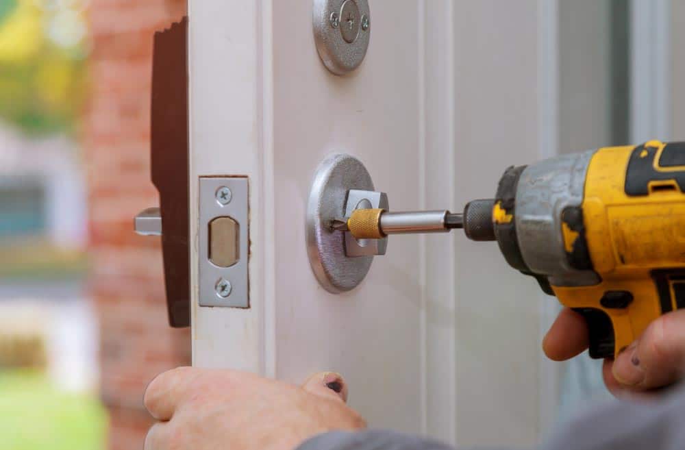 Locksmith Replacing Door Lock